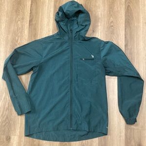 Vuori Daybreak Windbreaker